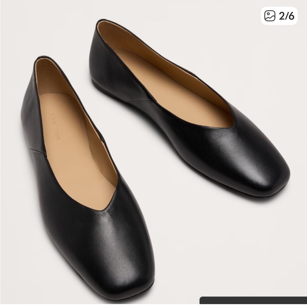 Banana Republic Italian Black Flats